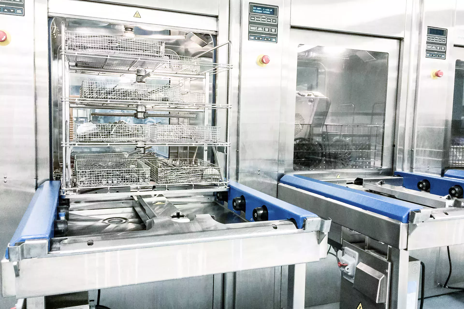 Machine pour le nettoyage des instruments