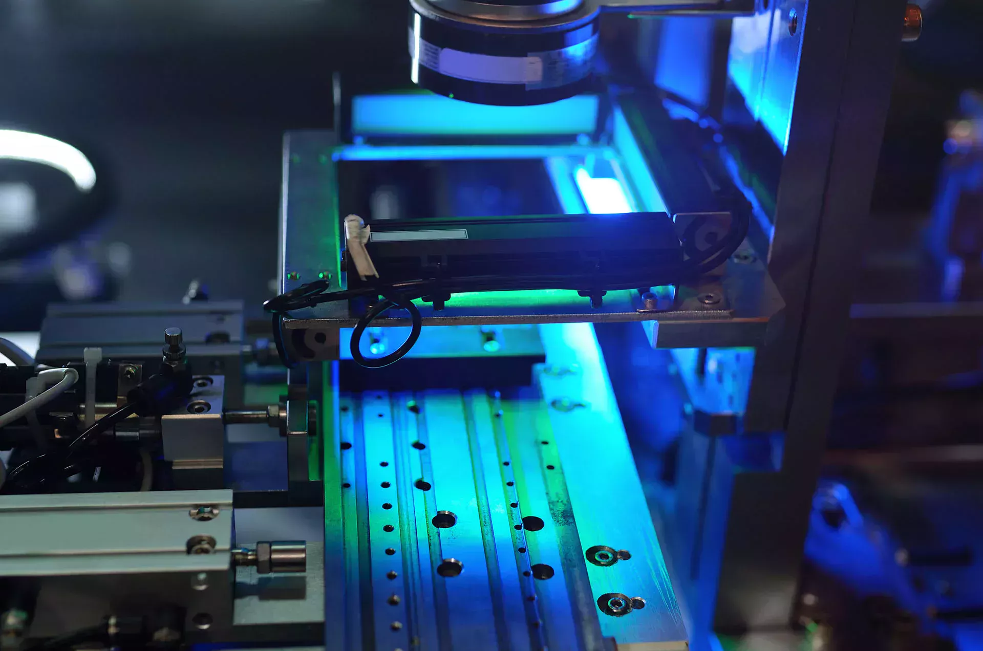 Machine pour indicateur UV